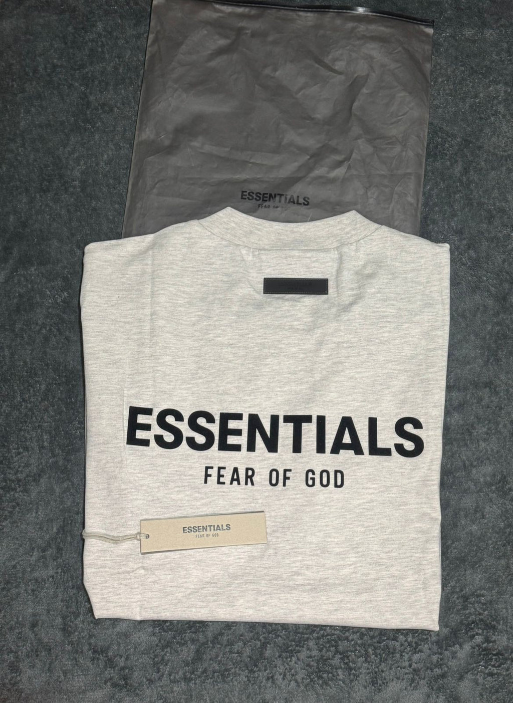 PLAYERA ESSENCIALS M CLARA